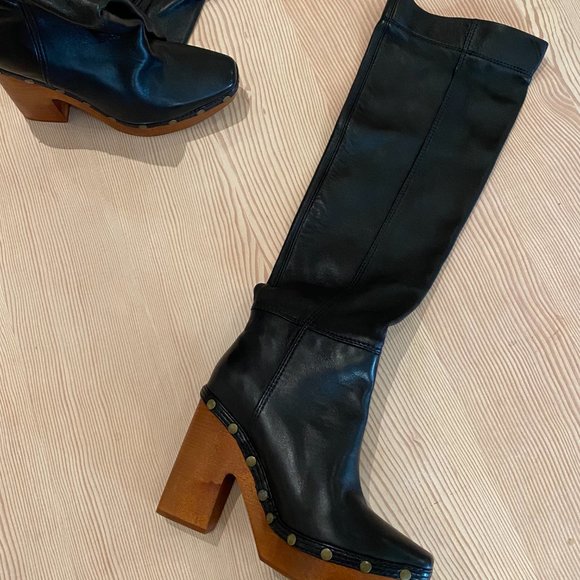 JACQUEMUS LEATHER CLOG BOOTS - Picture 4 of 15